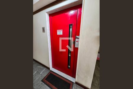 Apartamento à venda com 60m², 2 quartos e 1 vagaHall de entrada