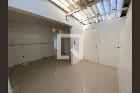 Casa de condomínio para alugar com 84m², 2 quartos e 2 vagas Casa de condomínio para alugar com 84m², 2 quartos e 2 vagasÁrea de Serviço