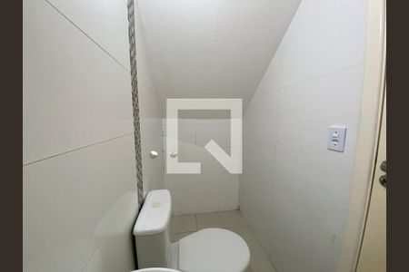 Casa de condomínio para alugar com 84m², 2 quartos e 2 vagas Casa de condomínio para alugar com 84m², 2 quartos e 2 vagasBanheiro 1
