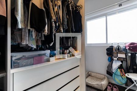 Apartamento à venda com 136m², 3 quartos e 2 vagas Apartamento à venda com 136m², 3 quartos e 2 vagasCloset da Suíte 1