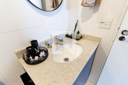 Apartamento à venda com 136m², 3 quartos e 2 vagas Apartamento à venda com 136m², 3 quartos e 2 vagasBanheiro Social