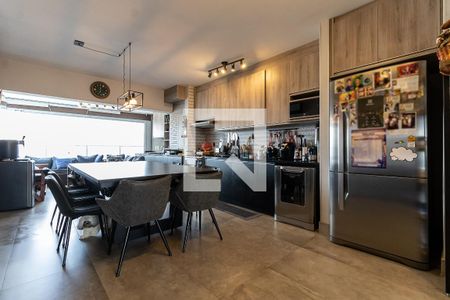 Apartamento à venda com 136m², 3 quartos e 2 vagas Apartamento à venda com 136m², 3 quartos e 2 vagasCozinha