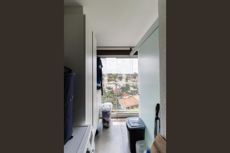 Apartamento à venda com 136m², 3 quartos e 2 vagas Apartamento à venda com 136m², 3 quartos e 2 vagasLavanderia