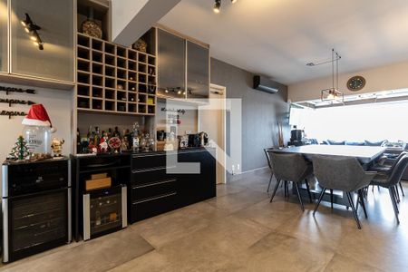 Apartamento à venda com 136m², 3 quartos e 2 vagas Apartamento à venda com 136m², 3 quartos e 2 vagasCozinha