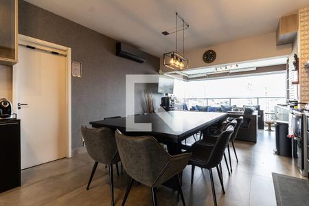 Apartamento à venda com 136m², 3 quartos e 2 vagas Apartamento à venda com 136m², 3 quartos e 2 vagasCozinha