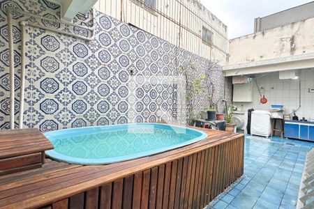 Apartamento à venda com 234m², 3 quartos e sem vagaÁrea externa - Piscina