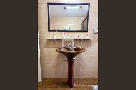 Apartamento à venda com 234m², 3 quartos e sem vagaBanheiro Social