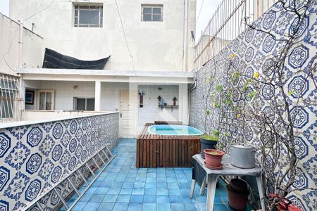Apartamento à venda com 234m², 3 quartos e sem vagaÁrea externa - Piscina