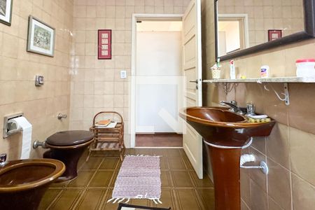 Apartamento à venda com 234m², 3 quartos e sem vagaBanheiro Social