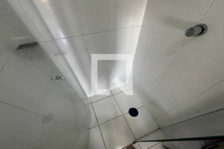 Banheiro de apartamento para alugar com 1 quarto, 20m² em Iguatemi, Ribeirão Preto