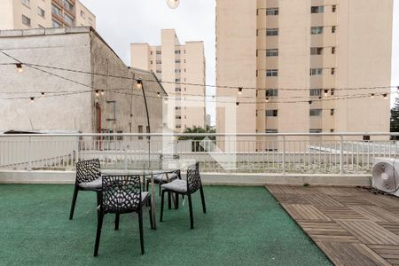 Apartamento à venda com 115m², 2 quartos e 2 vagas Apartamento à venda com 115m², 2 quartos e 2 vagasTerraço