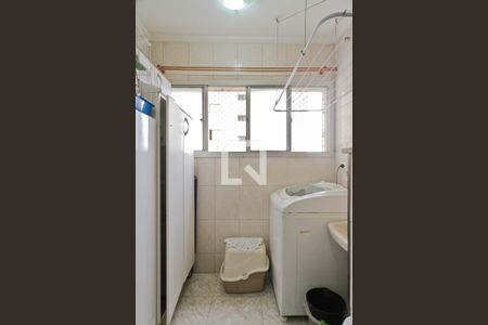 Apartamento à venda com 58m², 2 quartos e 1 vaga Apartamento à venda com 58m², 2 quartos e 1 vagaÁrea de Serviço