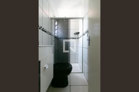 Apartamento à venda com 69m², 2 quartos e 1 vaga Apartamento à venda com 69m², 2 quartos e 1 vagaBanheiro