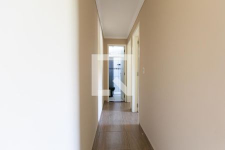 Corredor de apartamento à venda com 2 quartos, 69m² em Jardim Redil, São Paulo