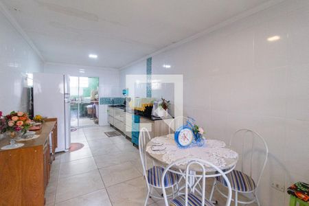 Sala de casa à venda com 4 quartos, 210m² em Pestana, Osasco