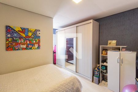 Casa à venda com 210m², 4 quartos e 2 vagasSuíte