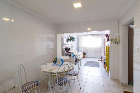 Sala de casa à venda com 4 quartos, 210m² em Pestana, Osasco