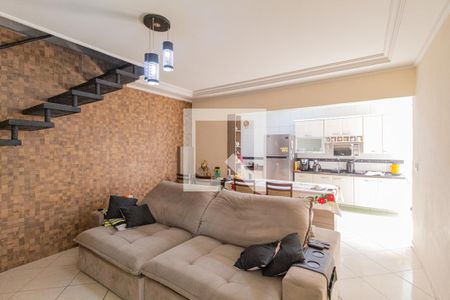 Sala 2 de casa à venda com 4 quartos, 210m² em Pestana, Osasco