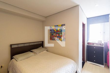 Casa à venda com 210m², 4 quartos e 2 vagasSuíte