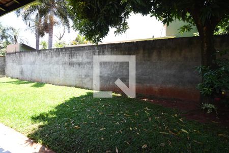 Casa à venda com 395m², 4 quartos e 4 vagasQuarto 2 - Vista