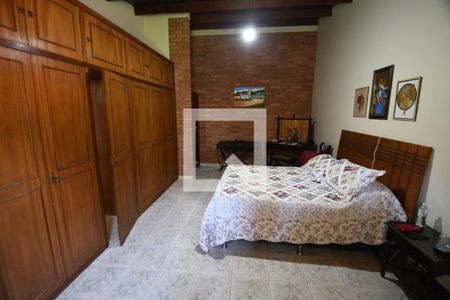 Casa à venda com 395m², 4 quartos e 4 vagasQuarto 4 - Suíte