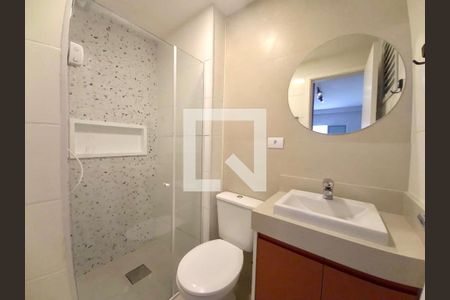 Apartamento para alugar com 74m², 2 quartos e 1 vaga Apartamento para alugar com 74m², 2 quartos e 1 vagaBanheiro