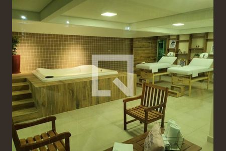 Apartamento para alugar com 74m², 2 quartos e 1 vaga Apartamento para alugar com 74m², 2 quartos e 1 vagaÁrea comum