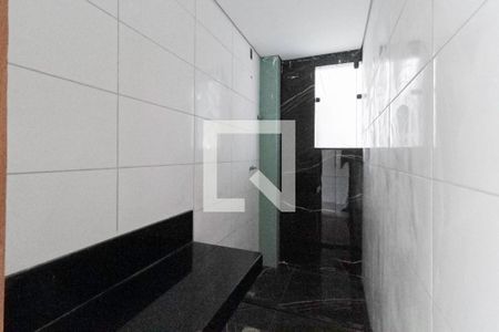 Casa à venda com 86m², 3 quartos e 2 vagasBanheiro social 