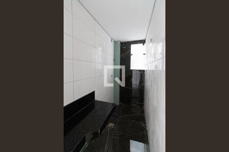 Casa à venda com 86m², 3 quartos e 2 vagasBanheiro social 