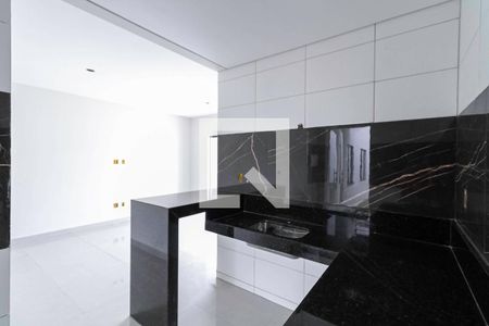 Casa à venda com 86m², 3 quartos e 2 vagasCozinha