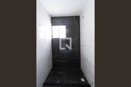 Casa à venda com 86m², 3 quartos e 2 vagasBanheiro da suíte