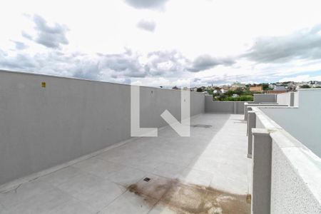 Casa à venda com 86m², 3 quartos e 2 vagasTerraço