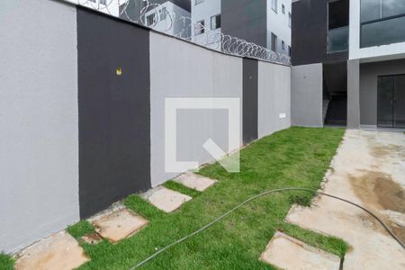 Casa à venda com 86m², 3 quartos e 2 vagasGaragem