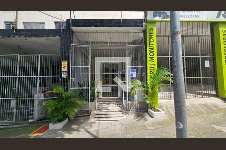 Apartamento para alugar com 70m², 2 quartos e 1 vaga