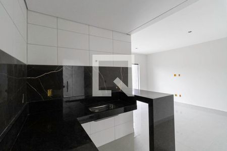 Casa à venda com 86m², 3 quartos e 2 vagasCozinha