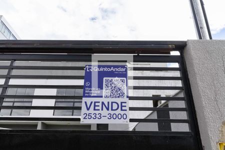 Casa à venda com 86m², 3 quartos e 2 vagasFachada - Placa instalada e cadastrada