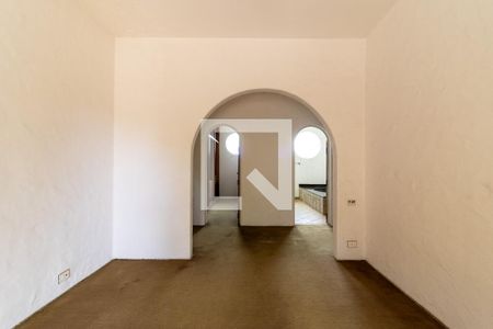 Casa à venda com 854m², 5 quartos e 8 vagas Casa à venda com 854m², 5 quartos e 8 vagasQuarto 4