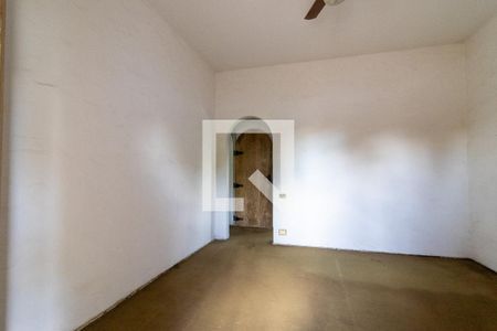 Casa à venda com 854m², 5 quartos e 8 vagas Casa à venda com 854m², 5 quartos e 8 vagasQuarto 1