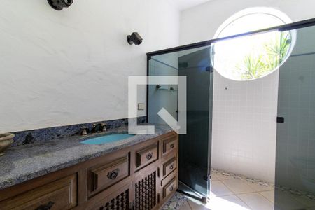 Casa à venda com 854m², 5 quartos e 8 vagas Casa à venda com 854m², 5 quartos e 8 vagasQuarto 2