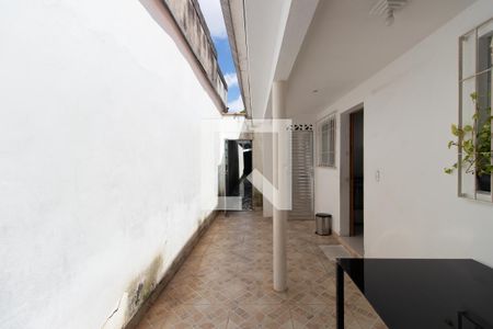 Casa à venda com 221m², 3 quartos e 2 vagasQuintal