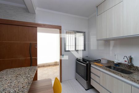 Casa à venda com 221m², 3 quartos e 2 vagasCozinha 2