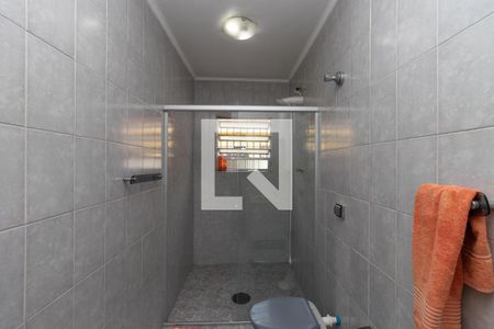 Casa à venda com 221m², 3 quartos e 2 vagasBanheiro 3