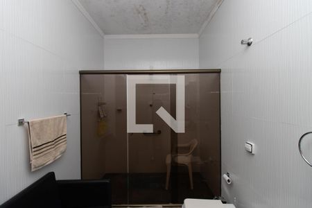 Casa à venda com 221m², 3 quartos e 2 vagasBanheiro da Suíte 2