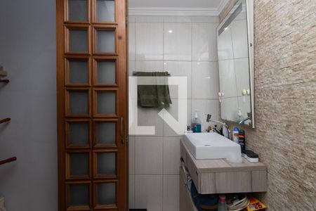 Casa à venda com 221m², 3 quartos e 2 vagasBanheiro da Suíte 1