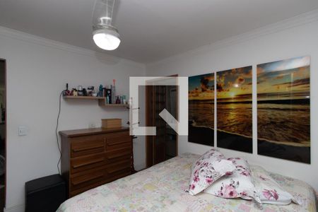 Casa à venda com 221m², 3 quartos e 2 vagasQuarto Suíte 1