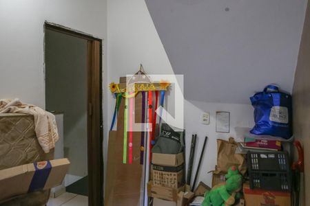 Casa à venda com 120m², 4 quartos e sem vaga Casa à venda com 120m², 4 quartos e sem vagaQuarto 2