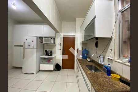 Apartamento à venda com 82m², 3 quartos e 1 vagaCozinha e Área de Serviço