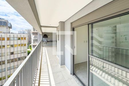 Apartamento à venda com 118m², 3 quartos e 2 vagas Apartamento à venda com 118m², 3 quartos e 2 vagasVaranda