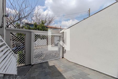 Casa à venda com 195m², 4 quartos e 3 vagas Casa à venda com 195m², 4 quartos e 3 vagasGaragem