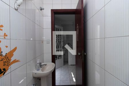 Casa à venda com 195m², 4 quartos e 3 vagas Casa à venda com 195m², 4 quartos e 3 vagasBanheiro de Serviço